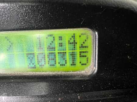 Dieselstapler 2013  Yale GDP50VX (3)
