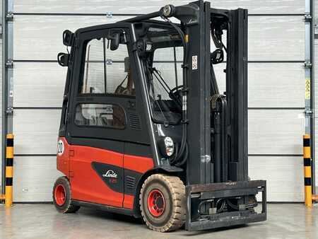 Elektro 4 Rad 2016  Linde E 25L-01 (1)