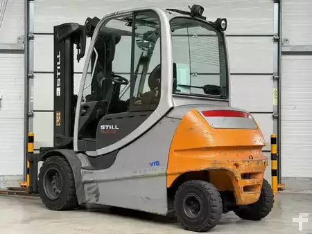 Eléctrica de 4 ruedas 2007  Still RX 60 - 50 (2)