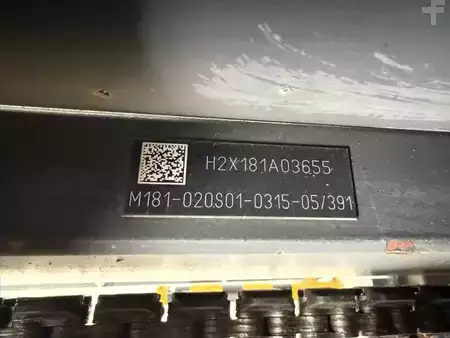 Dízel targoncák 2010  Linde H16D-01 (5)