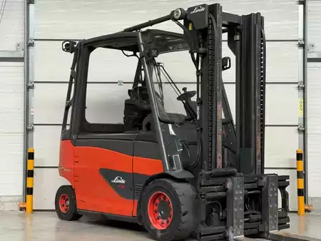 4-wiel elektrische heftrucks 2015  Linde E50HL (1)
