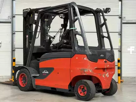4-wiel elektrische heftrucks 2015  Linde E50HL (2)