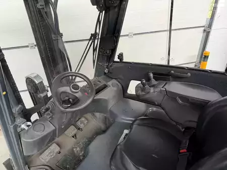 4-wiel elektrische heftrucks 2020  Linde E20L (3)