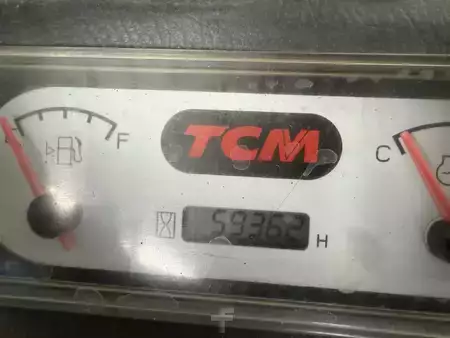 Dízel targoncák 2012  TCM FD25T3 (4)