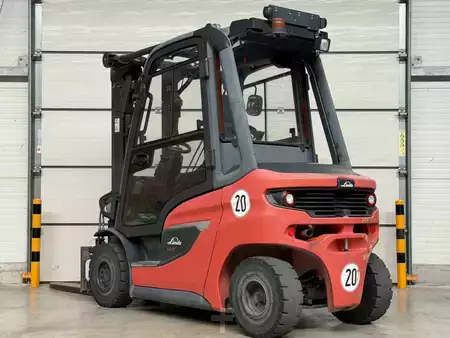 Diesel heftrucks 2021  Linde H25D-01 (2)