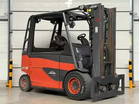 Elektro 4 Rad 2016  Linde E40L-01/600 (1)
