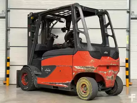 Elektro 4 Rad 2016  Linde E40L-01/600 (2)
