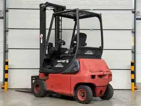 Elektro 4 Rad 2005  Linde E18P-02 (2)