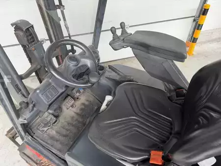 Elektro 4 Rad 2005  Linde E18P-02 (3)