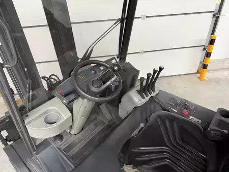 Elektro 4 Rad 2006  Still R60-50 (3)