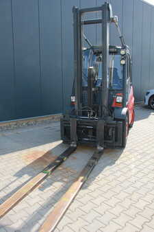 Diesel Forklifts 2010  Linde H45D-01 (4) 