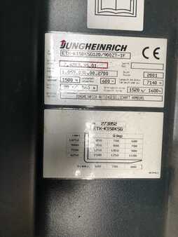 Schmalgangstapler 2001  Jungheinrich ETX-K150 (9) 
