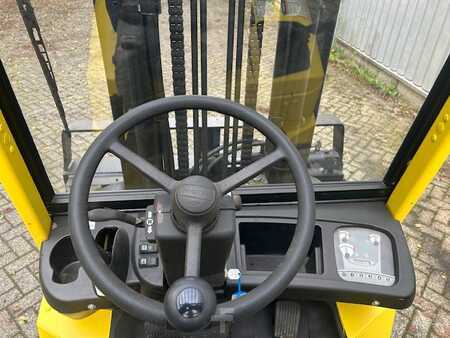 Chariots élévateurs GPL 2004  Hyster S5.50XM (5)