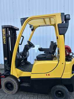 Treibgasstapler 2017  Hyster H1.6FT (2)