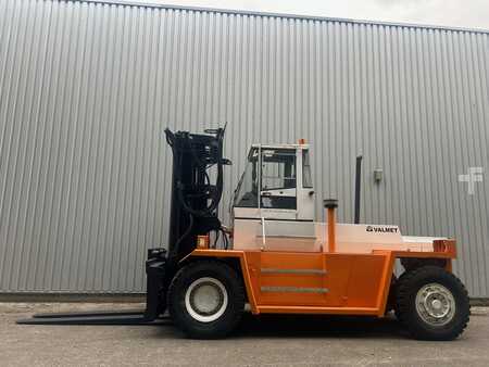 Empilhador diesel 1992  Valmet TD 031 (1)