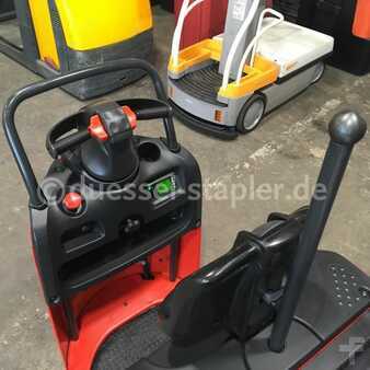 Trainatore - Linde P30 - Terminal Fahrzeug Nutzlast 3to (9)