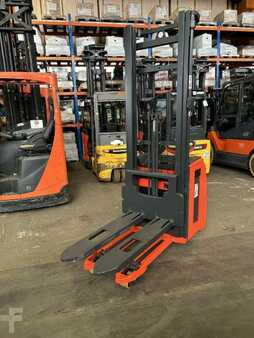 Stacker pedestre 2018  Linde L20 - 2t/Duplex/initialhub/813Std. (4)