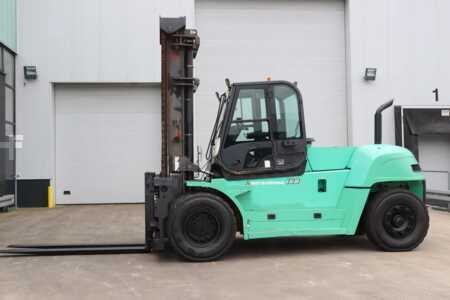 Dieselstapler 2013  Mitsubishi FD160N (1)