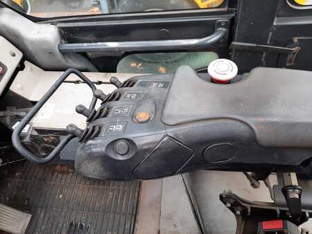 Dieselstapler 2013  Mitsubishi FD160N (4)