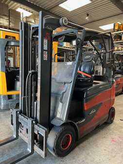 El Truck - 4-hjul 2015  Linde E25HL (1)