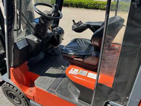 Eléctrico - 4 rodas 2011 Toyota 7FBMf25 (3)