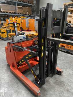 Stacker pedestre 2014 Toyota RWE 120 (3)