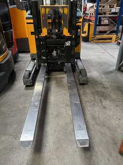 Retráctil 2017  Jungheinrich ETV216 (8)