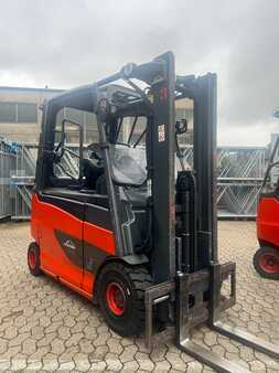 Eléctrico - 4 rodas 2015 Linde E25 HL (4)