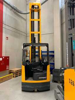 Retraky 2013  Jungheinrich ETV320 (1)