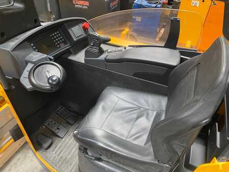 Retraky 2013  Jungheinrich ETV320 (6)