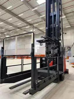 Vertikal-Kommissionierer 2022  Linde K (11)