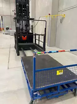 Vertikal-Kommissionierer 2022  Linde K (13)