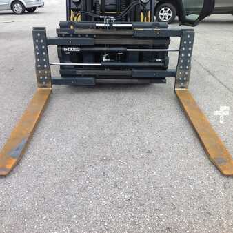 Dieselový VZV 2013  Yale GDP50VXV2814 (6)