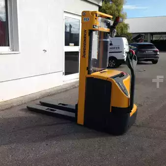 Stapelaars 2019  Jungheinrich EJC 212 Batterie Neu (2)