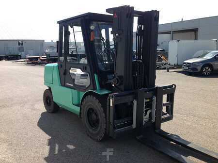 Diesel Forklifts 2008  Mitsubishi FD50K (5)