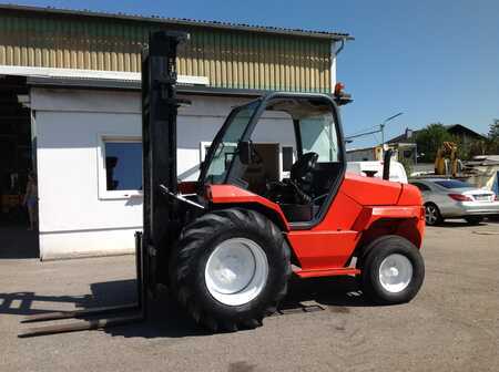 Chariot élévateur tout terrain 2000  Manitou M26.2 (1)