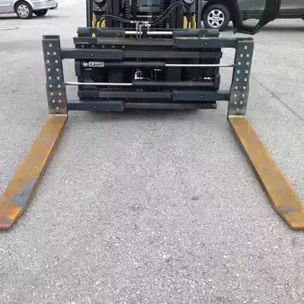 Diesel Forklifts 2013  Yale GDP50VXV2814 (6)
