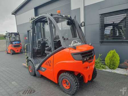 Gas truck 2019  Linde H25T-02 (11)