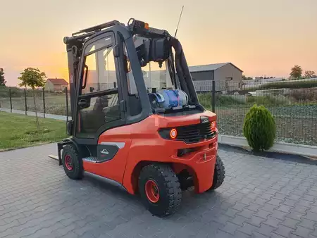 Wózki gazowe 2021 Linde H25T (3)