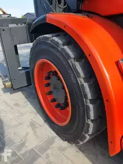 Wózek widłowy spalinowy/ gaz ziemny 2023  Linde H80T-03 (29)