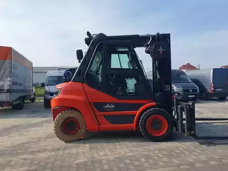 Wózek widłowy spalinowy/ gaz ziemny 2023  Linde H80T-03 (4)