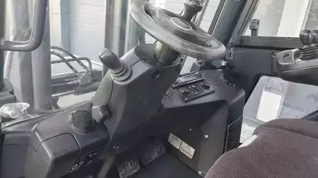Wózki widłowe diesel 2020  Linde H30D (9)