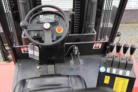 Elektromos 4 kerekű 2008  Raniero RH180 (6)