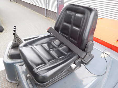 Gasoltruck 2009  Raniero C120H-G (5)