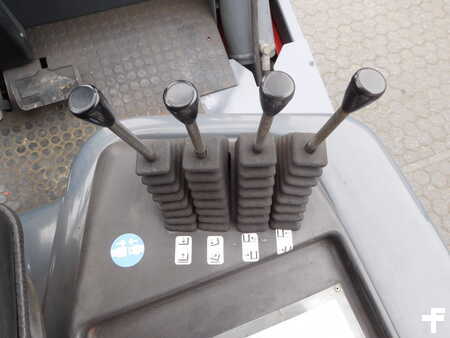 Gasoltruck 2009  Raniero C120H-G (8)