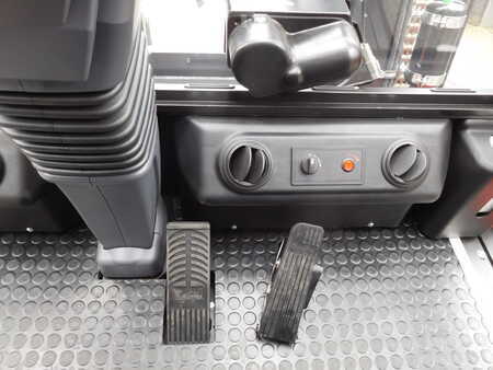 El Truck - 4-hjul 2024  Raniero AC180-6-CO-HT (5)