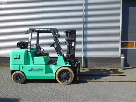 LPG heftrucks 2006  Mitsubishi FGC60K (1)
