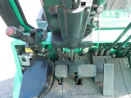 LPG heftrucks 2006  Mitsubishi FGC60K (6)