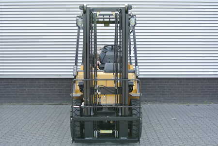 Propane Forklifts 2009  CAT Lift Trucks GP20N (3) 
