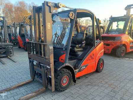 Diesel gaffeltruck 2016  Linde H 25 D 392  EVO (1)